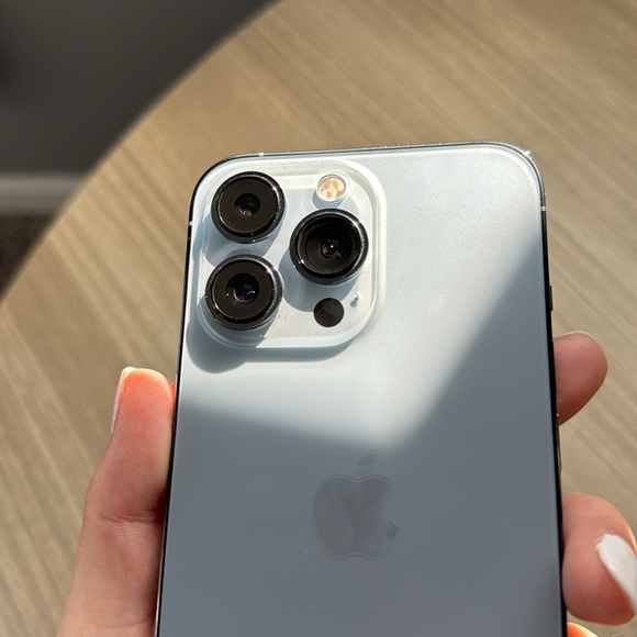 iPhone 13 Pro 128 gb - Picture 7 of 7